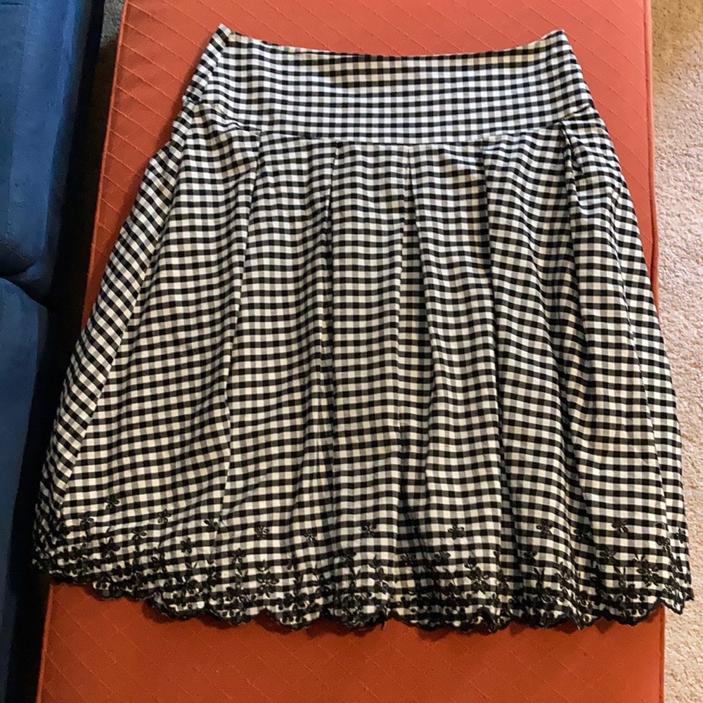 Black and white medium gingham skirt